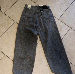 Women's levi jeans